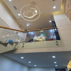 24110667- Nhà đẹp sát mặt tiền HXH khu VIP Bàu Cát- 5 tầng hoàn công .
