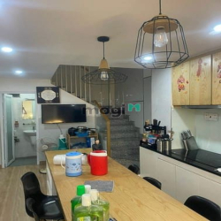 24110667- Nhà đẹp sát mặt tiền HXH khu VIP Bàu Cát- 5 tầng hoàn công .