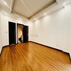 Bán Nhà Đẹp Phố Kim Ngưu HBT Hn 30m² x 5T 7,3 TỶ