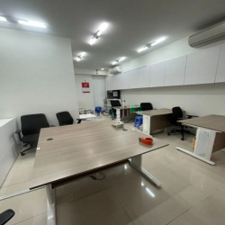 Cho thuê OT 1PN 50m2 The Tresor Quận 4 nội thất văn phòng 18 triệu