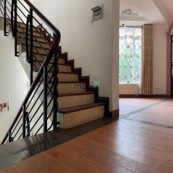 Cho Thuê Biệt Thự - Villa  Làm Trường Mầm Non P.An Phú Quận 2