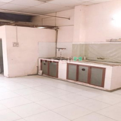 bán gấp mặt tiền KD 2/4- DT150m2- 2 Tầng -ngang 6.5m - chỉ 46tr/1m2.