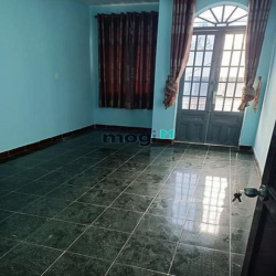 bán gấp mặt tiền KD 2/4- DT150m2- 2 Tầng -ngang 6.5m - chỉ 46tr/1m2.