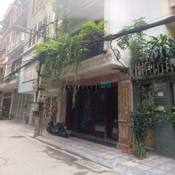 Bán nhà Văn Cao, Ba Đình, sát hồ tâyÔ tô, thang máy 70m2x6T 22.5 tỉ TL