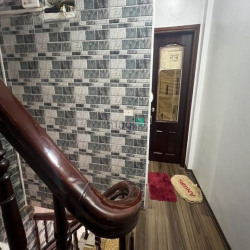 Nhà siêu phẩm dân xây 39m2x4 tầng .Ngõ 298 Ngọc Lâm .5,25 tỷ