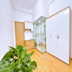 Bán CCMN Trung Kính 52mx7T- Thang máy-11 phòng khép kín-Chỉ 8.9