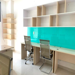 Cho thuê gấp Office Sunrise City, Q7 nội thất văn phòng chỉ 7 triệu