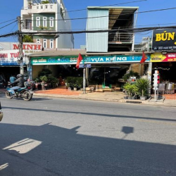 Cho thuê mặt tiền  rộng 8x33m đường Phan Huy Ích P.14 Gò Vấp