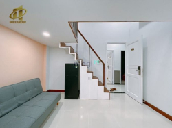 Duplex gác cao gần cầu Phú Mỹ, KCX Tân Thuận,..., thuận tiện qua Q4, 1