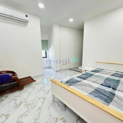 Chính chủ cần bán gấp Nhà 3 tầng BTCT, 4x15, 3PN cách Q1 chỉ 2 phút