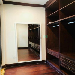 biệt Thự Mặt Tiền Bình Trưng Đông, 10x16m,3 tầng gần Lake view city,q2