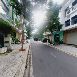 Cho thuê nhà 1 trệt 2 lầu góc 2 mặt tiền đường Lý Văn Sâm ,Biên Hòa