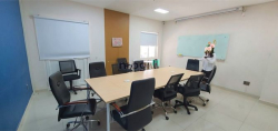 VP tầng trệt Sala. Giá 18tr/tháng. Hầm xe riêng. Miễn phí quản lý