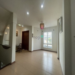 Bán nhà mặt tiền NGUYỄN XUÂN ÔN, BÌNH THẠNH,  6m x 10m, 4 tầng, sổ A4