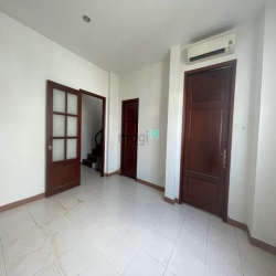 Bán nhà mặt tiền NGUYỄN XUÂN ÔN, BÌNH THẠNH,  6m x 10m, 4 tầng, sổ A4
