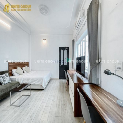 Studio bancon công lớn full nội thất Cống Quỳnh Quận 1