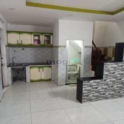 Nhà mới đẹp, 2 lầu (2pn đủ tiện nghi), 528/40B Điện Biên Phủ p11 q10