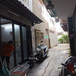 Nhà mới đẹp, 2 lầu (2pn đủ tiện nghi), 528/40B Điện Biên Phủ p11 q10