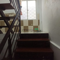 Nhà mới đẹp, 2 lầu (2pn đủ tiện nghi), 528/40B Điện Biên Phủ p11 q10