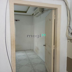 Nhà mới đẹp, 2 lầu (2pn đủ tiện nghi), 528/40B Điện Biên Phủ p11 q10