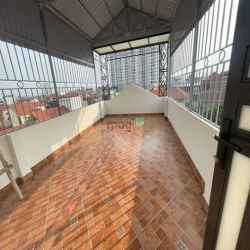 Bán nhà Phúc Lợi 60m2, 5T, MT4m, thang máy, gara, ô tô tránh, 50m phố