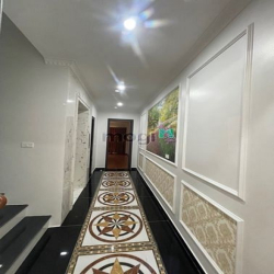 Bán nhà Phúc Lợi 60m2, 5T, MT4m, thang máy, gara, ô tô tránh, 50m phố