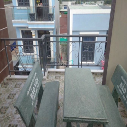 NHÀ MỚI HẺM XE HƠI Sát Mặt Tiền Lã Xuân Oai, 55m2, 3 Tầng, 3PN, Q9