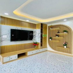 HOT ! Nhà đẹp bán gấp Thành Thái,P14,Q10.80m2.Giá2tỷ500.Sổ sẵn