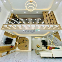 HOT ! Nhà đẹp bán gấp Thành Thái,P14,Q10.80m2.Giá2tỷ500.Sổ sẵn