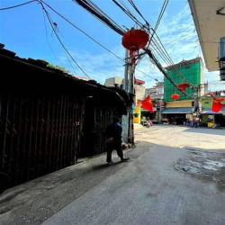 Mảnh đất vàng - đầu tư chia lô hay xây tòa ccmn đều đẹp -206m2 -16,5tỷ