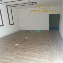 Cho thuê mặt bằng đẹp 8m ngang trung tâm Biên Hoà.