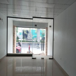 Cho thuê nhà phố Vạn Phúc, Hà Đông. DT 80m, 7,5 tầng. thông sàn. 45 tr