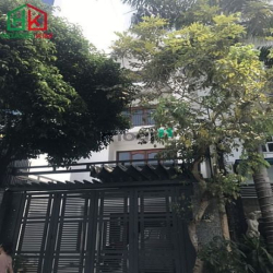 Cho thuê Nhà nguyên căn 4 lầu,MT đường Lam Sơn, P2, Tân Bình. 6x23m.