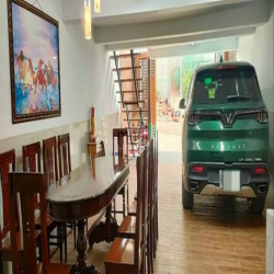 Bán nhà hẻm Trương Văn Hải, TNP B, Q9 - ngay trường Hoa Lư - 6 tỷ 100