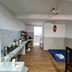 Bán nhà hẻm Trương Văn Hải, TNP B, Q9 - ngay trường Hoa Lư - 6 tỷ 100