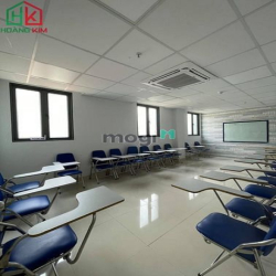 Chính chủ cho thuê gấp Villa 2 lầu hầm, 7x20m, A4, Khu K300 P12 TB