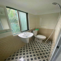 Bán nhà hẻm Xe Hơi Lê Đức Thọ gò vấp dts 65m, 2 tầng Chỉ 1.65 tỷ