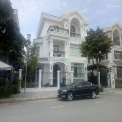 Cần cho thuê gấp biệt thự Mỹ Phú 3, Phú Mỹ Hưng, Quận 7