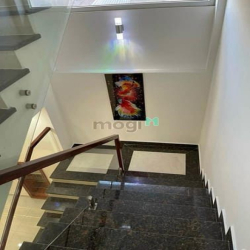 Bán nhà CHU VĂN AN - B THẠNH  6m x 13m - 4 tầng - gần mặt tiền 8.x tỷ