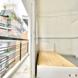 Cho Thuê Phòng Trọ_Có Ban Công Tại Bình Thạnh, Gần ĐH Hutech,UEF, HB