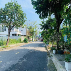 Chính chủ gửi bán cặp đất 180m2 đường Nguyễn Lữ - Nam Việt Á GĐ1