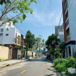 Chính chủ gửi bán cặp đất 180m2 đường Nguyễn Lữ - Nam Việt Á GĐ1