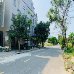 Chính chủ gửi bán cặp đất 180m2 đường Nguyễn Lữ - Nam Việt Á GĐ1