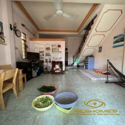 Bán căn nhà cấp 3 1 trệt 2 lầu 3 pn dt 54m2 tại P. Quang Vinh góc 2mt