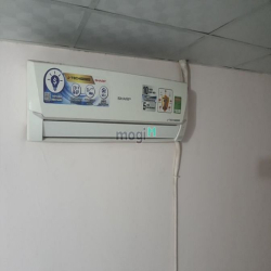 5tr/th- 1 lầu +sân + máy lạnh: Hẻm 78 Tôn Thất Thuyết,  Q4 - 091968609