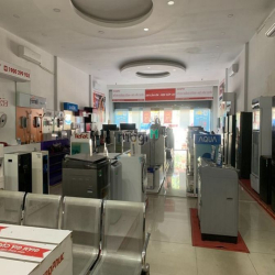 MT 9.5m*30m Trệt Lửng Trống Suốt Lê Văn Khương Giá 32tr/th