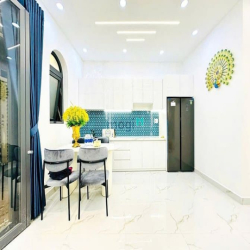 bán nhà hẻm 3m thông đường số 51, P.14, 5 nh 5,5 x 7,5, giá 3.9 tỷ tl