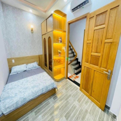 NHÀ PHỐ CAO CẤP đ.Trần Bình Trọng, P.5, Bình Thạnh 68m2/3tỷ550 SHR