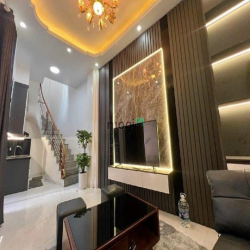 bất Ngờ Lô Góc- Chỉ 3.88 tỷ- DT24m- 5 Tâng- Tặng full NT Vip