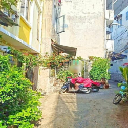 Kèo thơm - Nhà 2 lầu hẻm 95 Lê Văn Lương, Phường Tân Kiểng, Quận 7